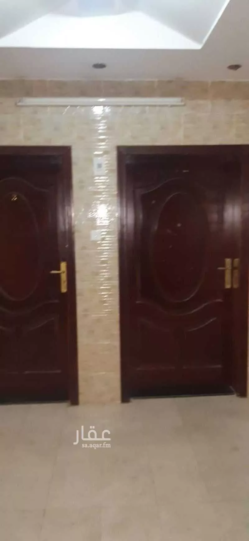 عمارة للبيع في شارع البحاري ، حي العمرة الجديدة ، مكة ، منطقة مكة المكرمة 1 صورة