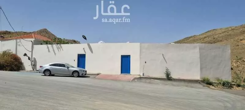 دور للبيع في شارع حي ج5 101, حي الواحة, مدينة الباحة, منطقة الباحة 1 صورة