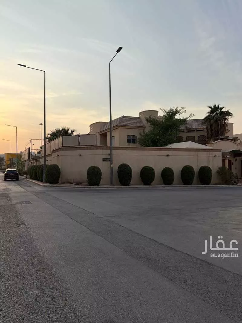 فيلا للبيع في شارع الفرق, حي الريان, مدينة الرياض, منطقة الرياض 1 صورة