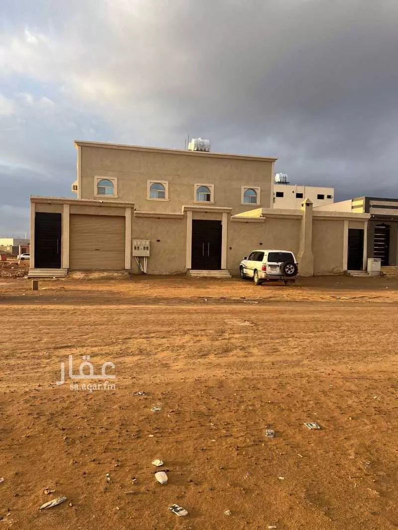 عمارة للبيع في شارع فهد محمد محمد كعبي ، حي النخيل ، تبوك ، منطقة تبوك 1 صورة