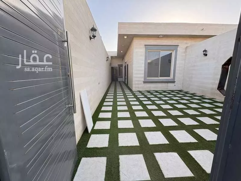 استراحة للإيجار في شارع الأمير خالد بن بندر بن عبدالعزيز, حي القيروان, مدينة الرياض, منطقة الرياض 1 صورة