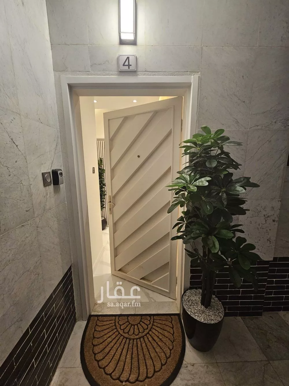 شقة للإيجار في شارع الامير ناصر بن عبدالعزيز, حي الروضة, مدينة الرياض, منطقة الرياض 1 صورة