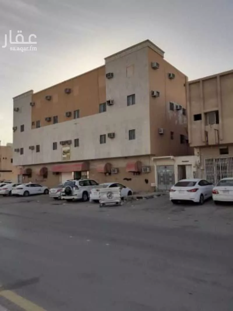 شقة للإيجار في شارع يزيد بن مزيد الشيباني, حي السعادة, مدينة الرياض, منطقة الرياض 1 صورة