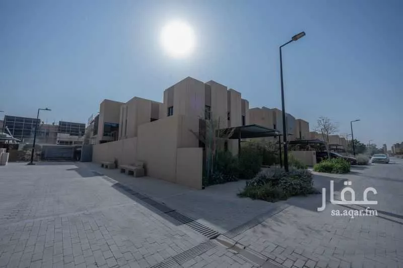 فيلا للبيع في شارع رقم 1036, حي سدرة, مدينة الرياض, منطقة الرياض 1 صورة