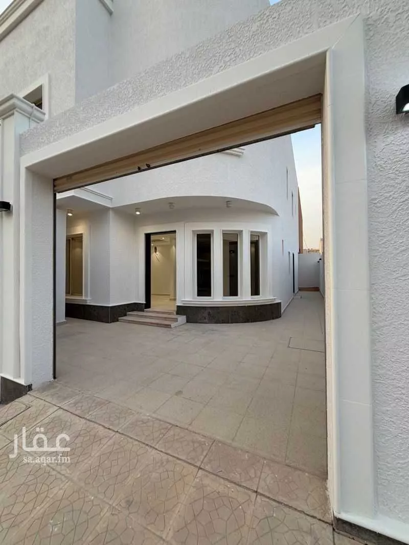 فيلا للبيع في شارع عبدالمعطي مرداد, حي العارض, مدينة الرياض, منطقة الرياض 1 صورة