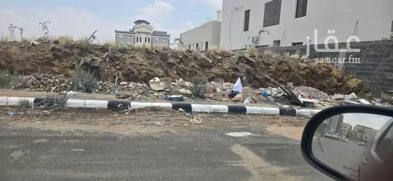 أرض للبيع في شارع العام, حي الروابي, مدينة ابها, منطقة عسير 1 صورة
