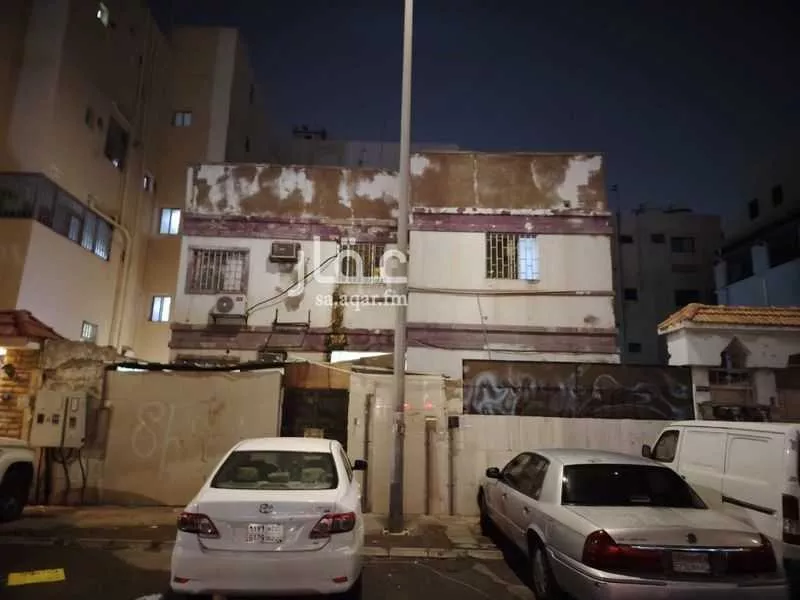 فيلا للبيع في شارع جعفر الحلي, حي العزيزية, مدينة جدة, منطقة مكة المكرمة 1 صورة