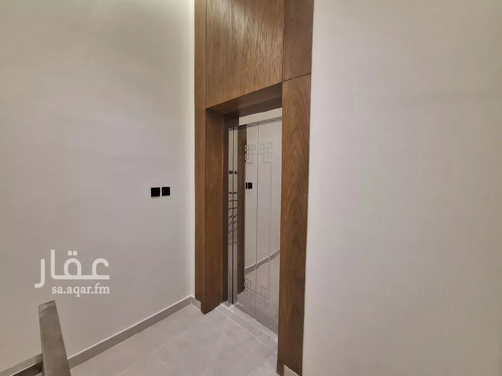 دور للبيع في حي الجنادرية, مدينة الرياض, منطقة الرياض 1 صورة