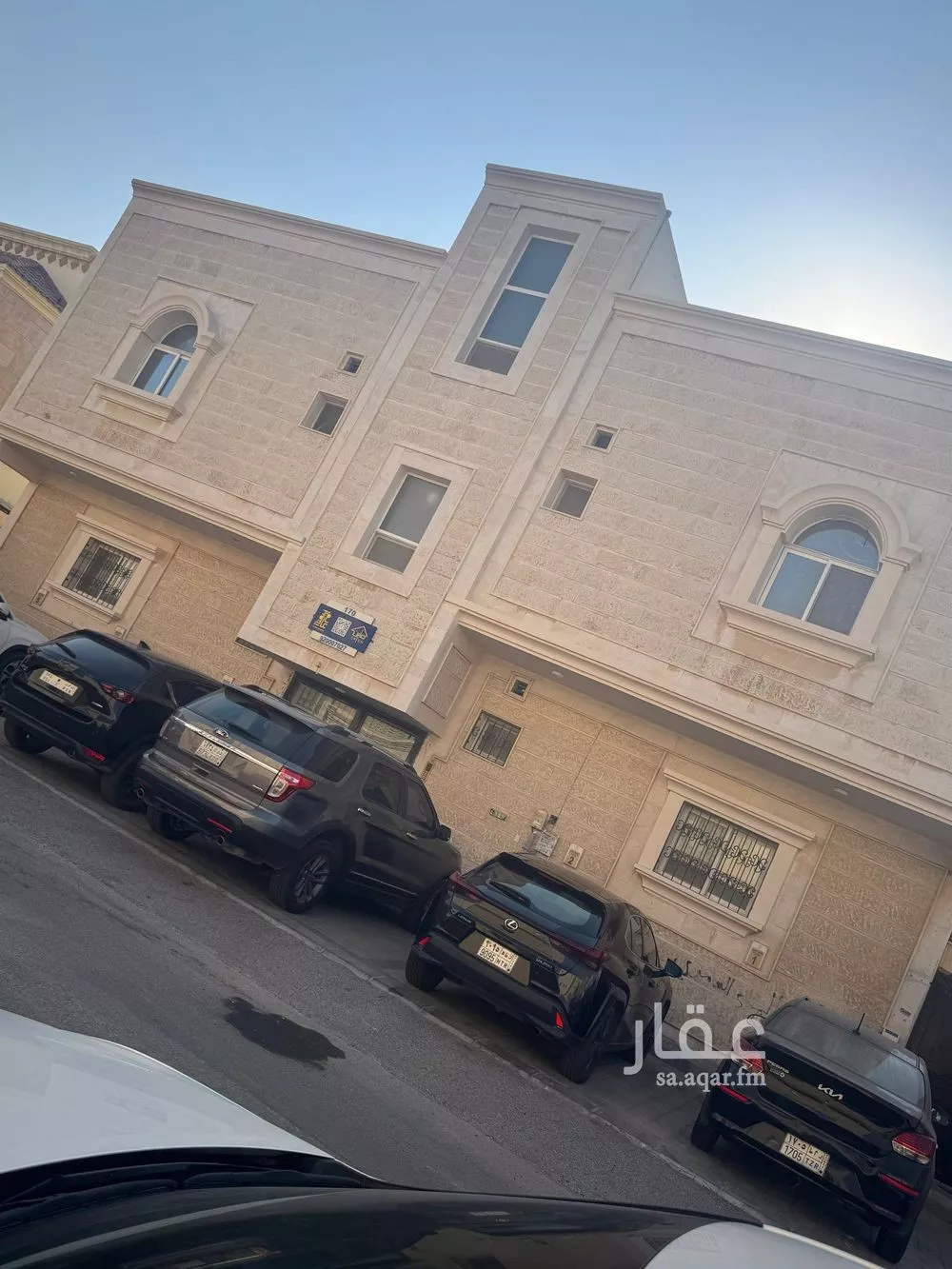 عمارة للبيع في شارع ابو ريمه, حي الصفاء, مدينة الدمام, المنطقة الشرقية 1 صورة