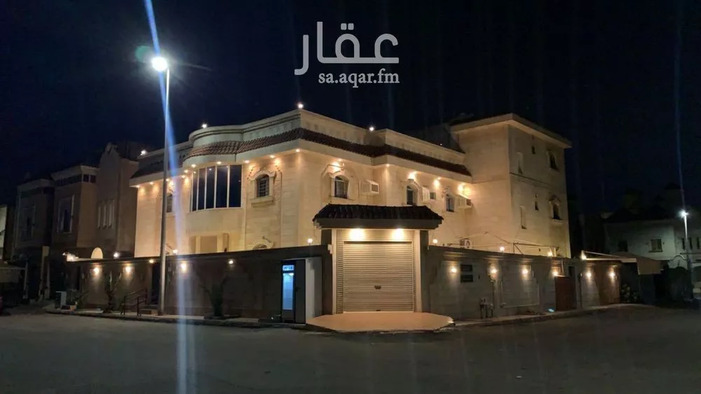فيلا للبيع في شارع أحمد بن يوسف قستي, حي طيبة, مدينة جدة, منطقة مكة المكرمة 1 صورة
