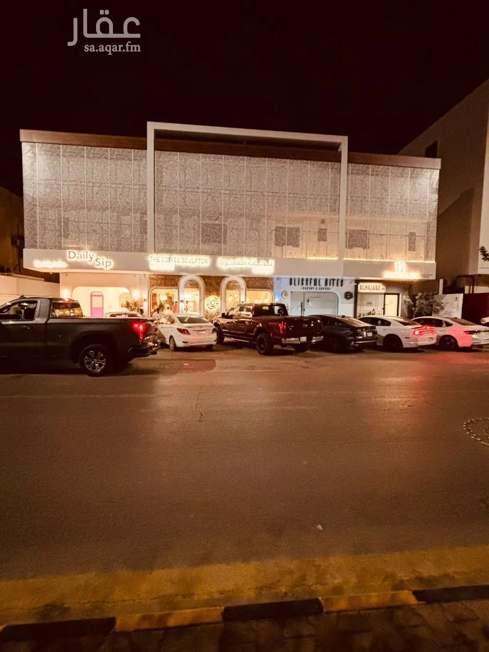 محل للإيجار في شارع حفصة بنت عمر, حي الروضة, مدينة الرياض, منطقة الرياض 1 صورة