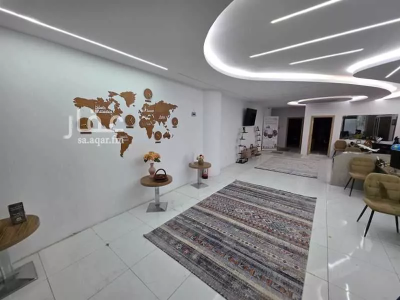 محل للإيجار في شارع عمر ابن عبدالعزيز ، حي قربان ، المدينة المنورة ، منطقة المدينة المنورة 1 صورة