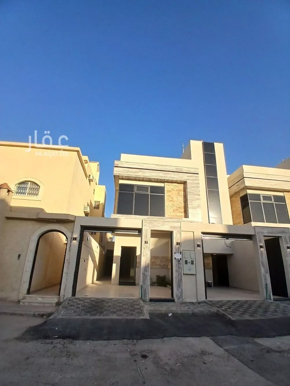 دور للبيع في شارع التوحيد, حي العوالي, مدينة الرياض, منطقة الرياض 1 صورة