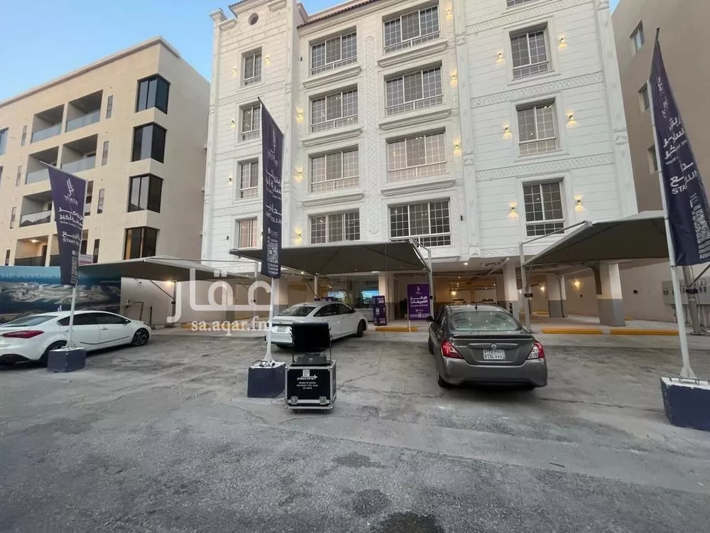 شقة للبيع في شارع الونان, حي الحمراء, مدينة الخبر, المنطقة الشرقية 1 صورة