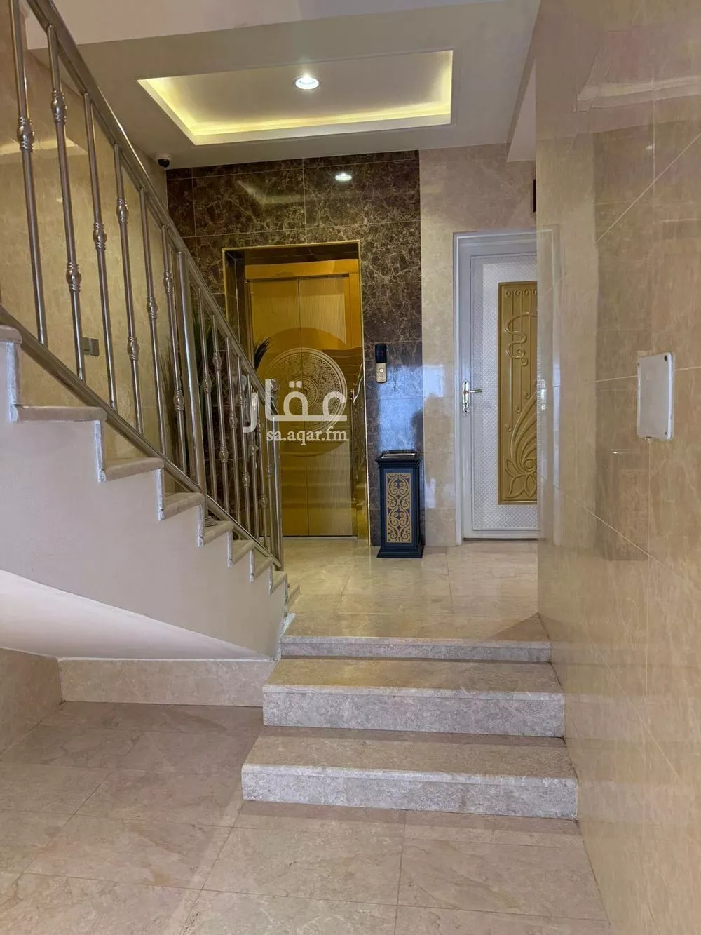 عمارة للإيجار في شارع  شارع سويف, حي الروابي, مدينة ابها, منطقة عسير 1 صورة