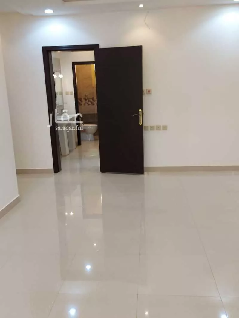 شقة للإيجار في شارع خالد بن معمر, حي العارض, مدينة الرياض, منطقة الرياض 1 صورة