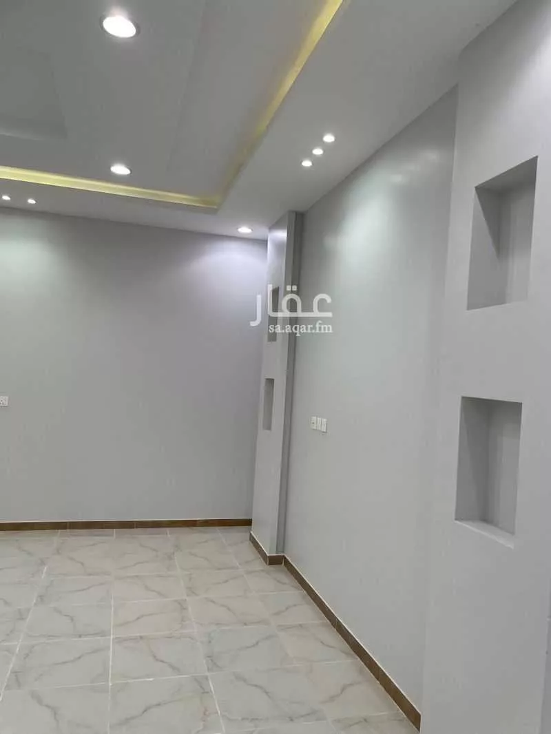 شقة للبيع في شارع 2765687, حي النور, مدينة خميس مشيط, منطقة عسير 1 صورة