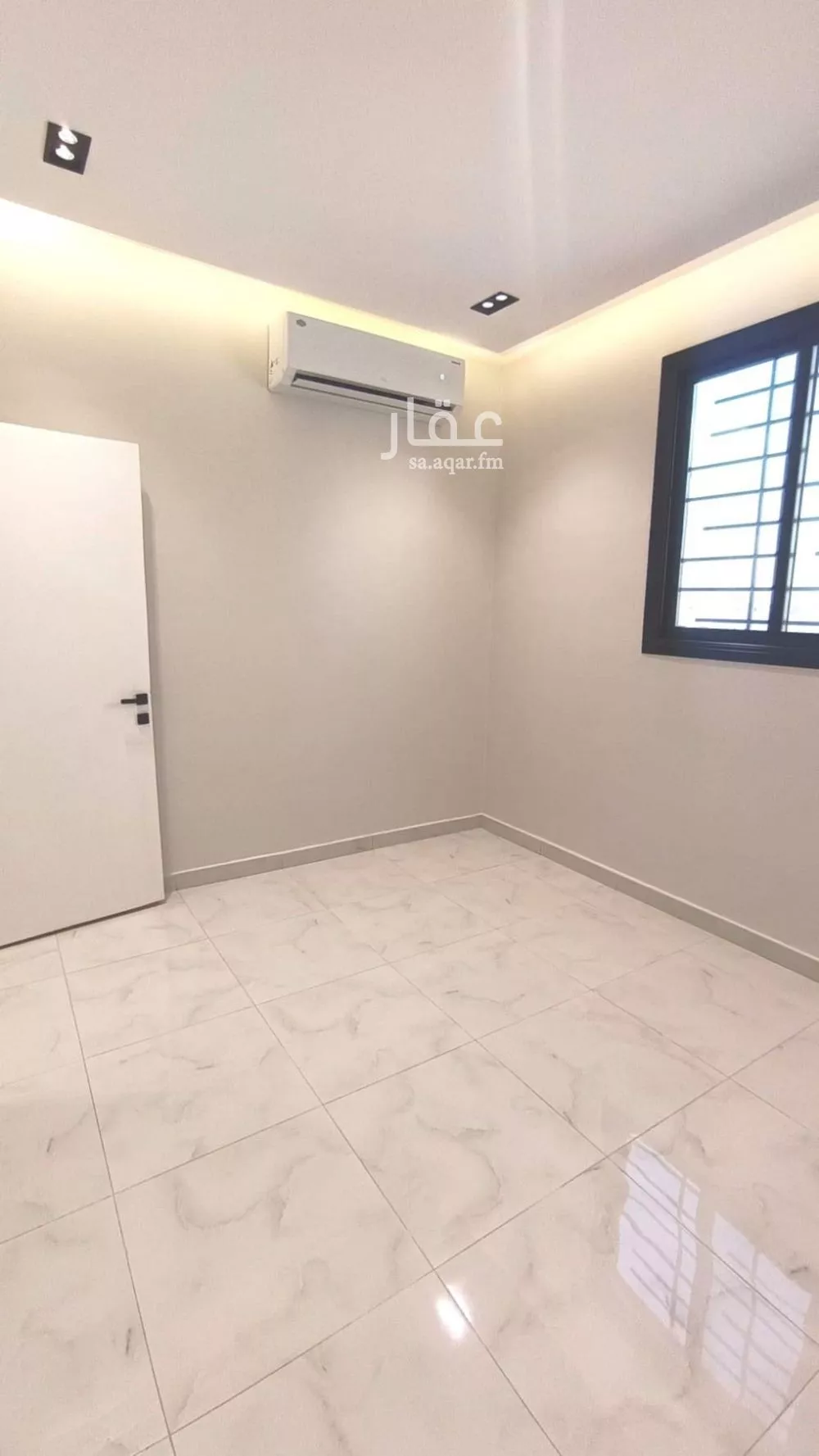 شقة للإيجار في شارع عمر بن عبداللطيف, حي الرمال, مدينة الرياض, منطقة الرياض 1 صورة