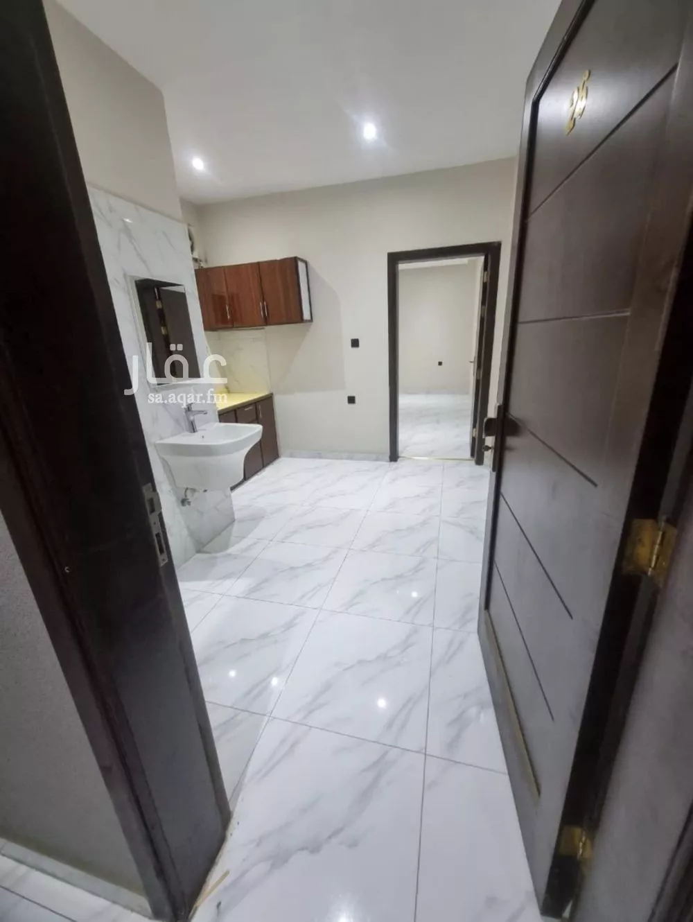 شقة للإيجار في شارع حي ابن ثعلبة ابن الهون, حي مريخ, مدينة جدة, منطقة مكة المكرمة 1 صورة