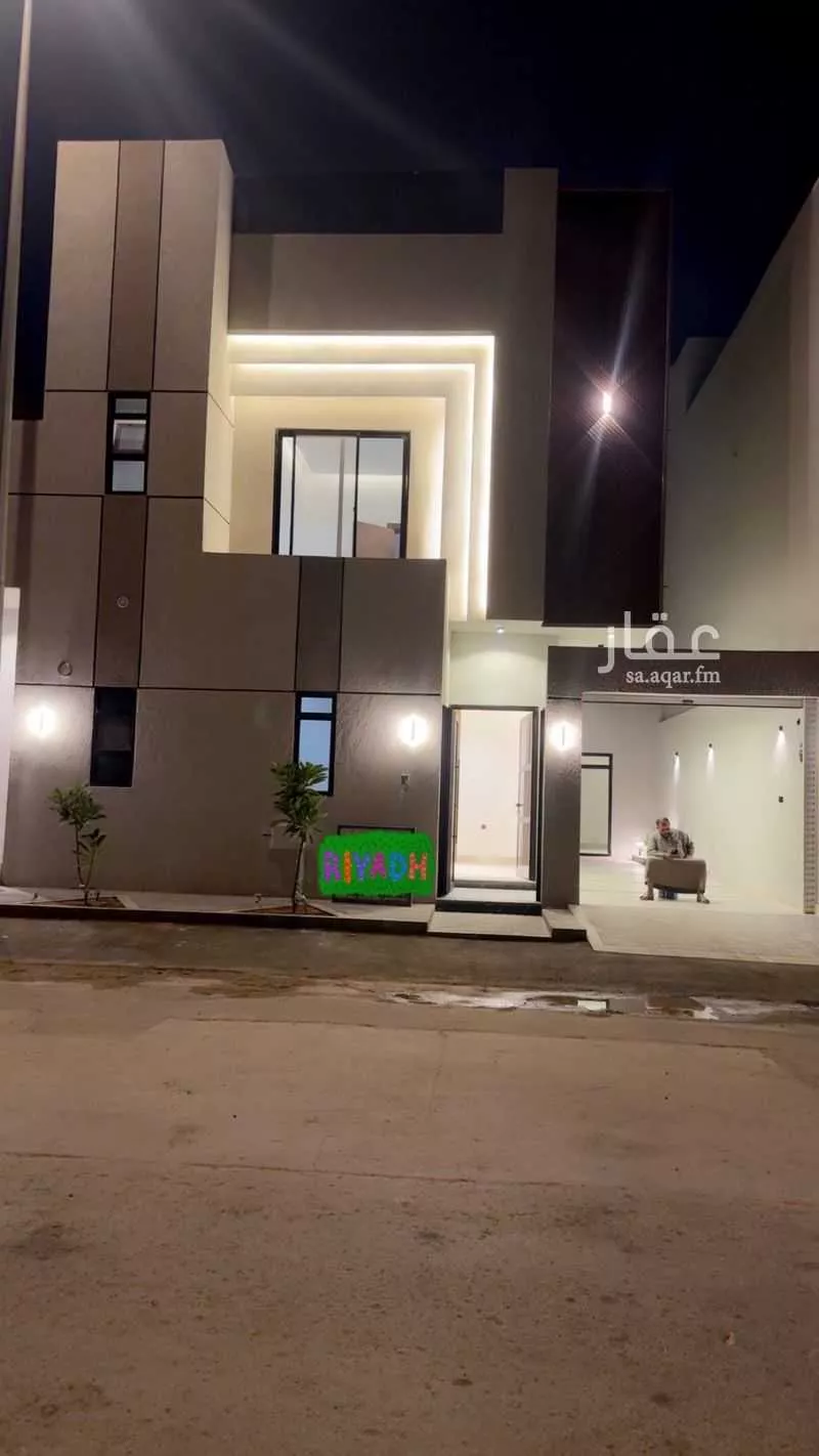 فيلا للبيع في شارع نجران ، حي ظهرة لبن ، الرياض ، منطقة الرياض 1 صورة