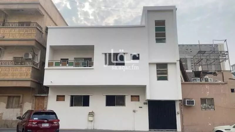 عمارة للبيع في شارع التاسع عشر, حي الثقبة, مدينة الخبر, المنطقة الشرقية 1 صورة