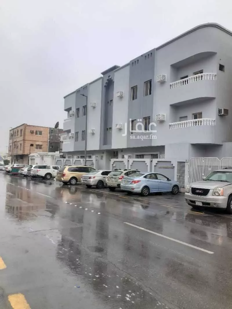 عمارة للإيجار في شارع الميرز, حي الخبر الجنوبية, مدينة الخبر, المنطقة الشرقية 1 صورة