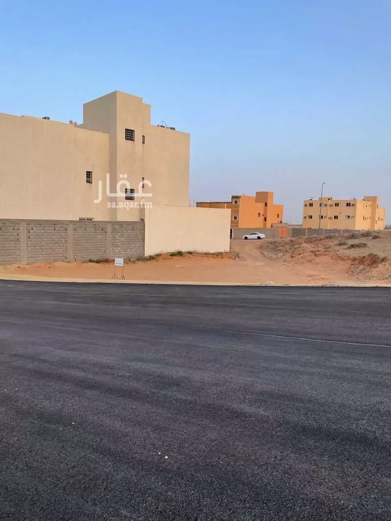 أرض للبيع في حي الضاحي الشرقي, مدينة بريده, منطقة القصيم 1 صورة
