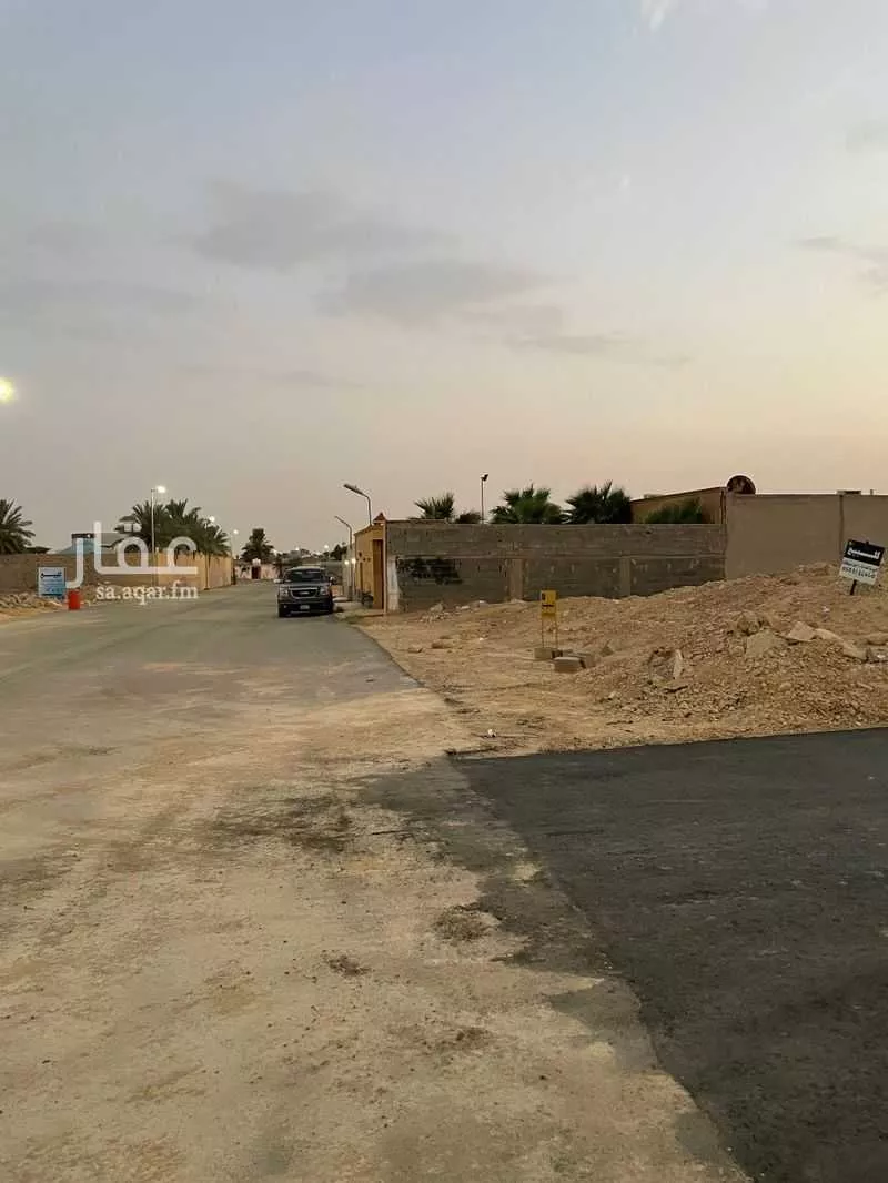 أرض للبيع في حي الحزم, مدينة بريده, منطقة القصيم 1 صورة