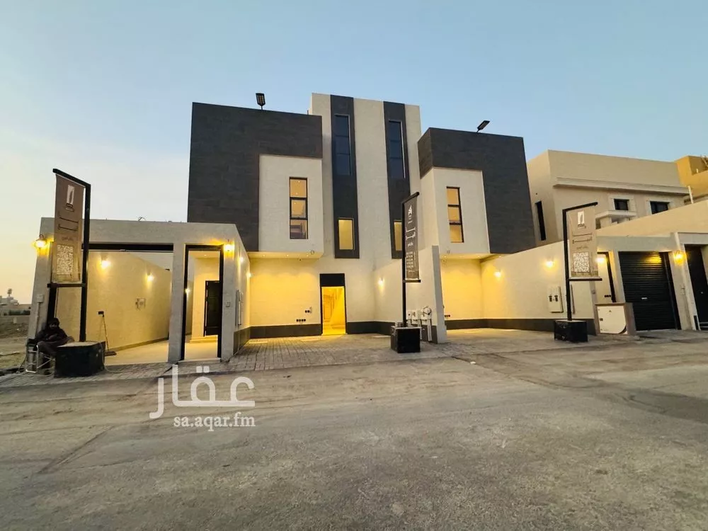 دور للبيع في شارع الحسن بن سفيان, حي العارض, مدينة الرياض, منطقة الرياض 1 صورة