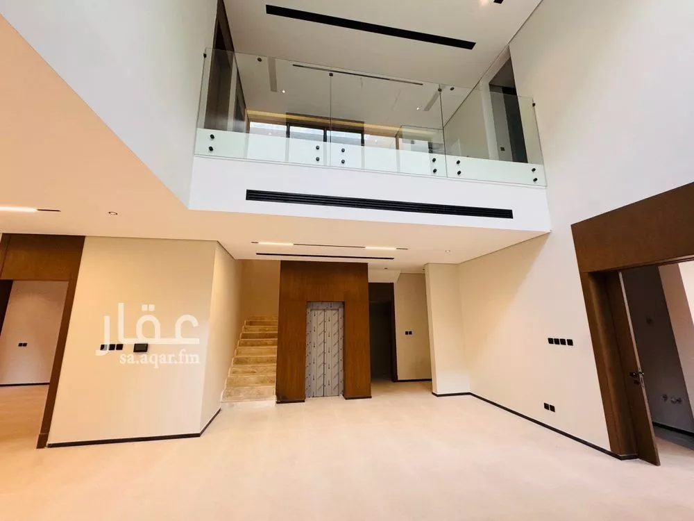 فيلا للبيع في شارع عيسى بن احمد المرشدي, حي العارض, مدينة الرياض, منطقة الرياض 1 صورة