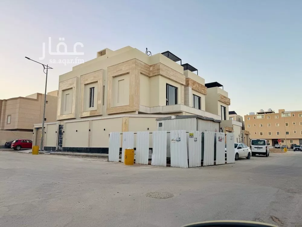 فيلا للبيع في شارع نبية الانصاري, حي العارض, مدينة الرياض, منطقة الرياض 1 صورة