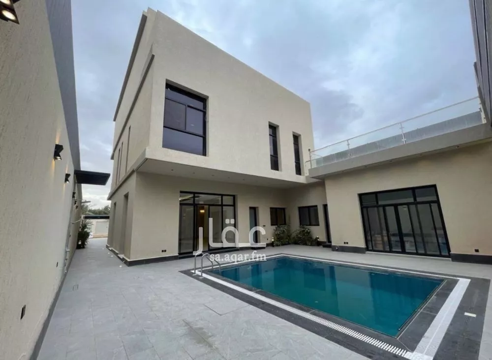 فيلا للبيع في شارع العويسية, حي العارض, مدينة الرياض, منطقة الرياض 1 صورة