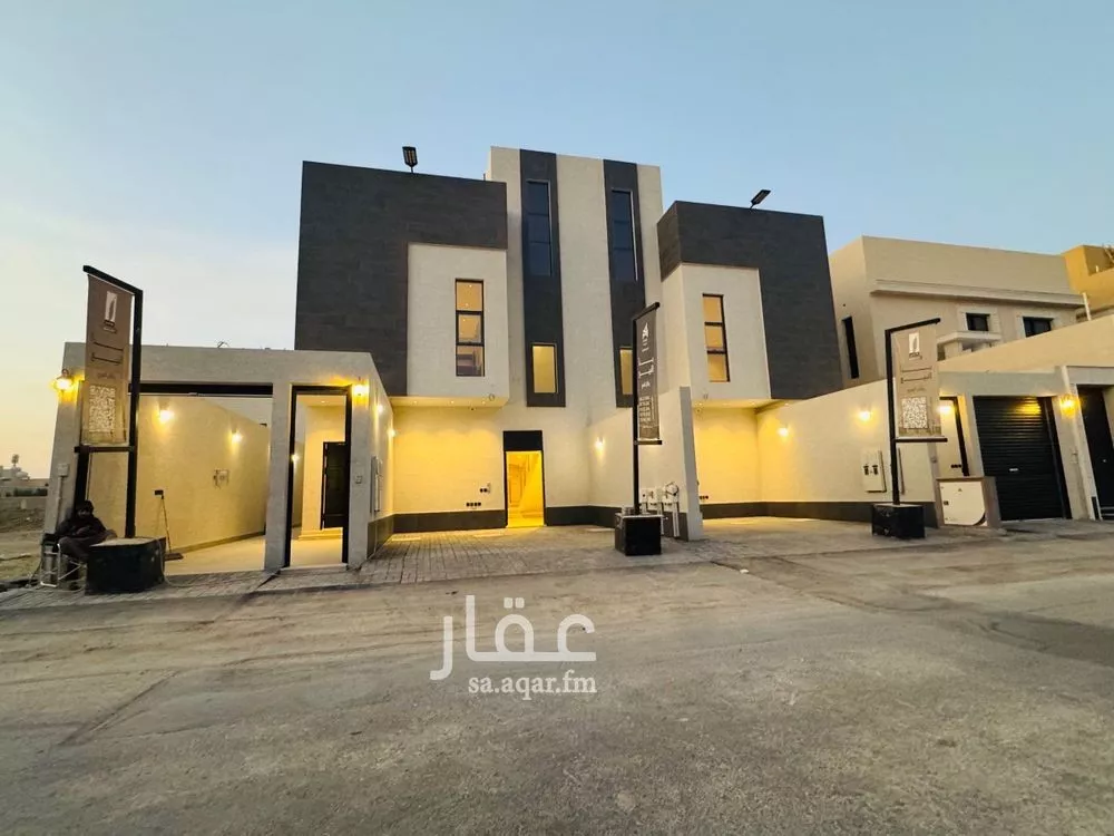 دور للبيع في شارع الحسن بن سفيان, حي العارض, مدينة الرياض, منطقة الرياض 1 صورة