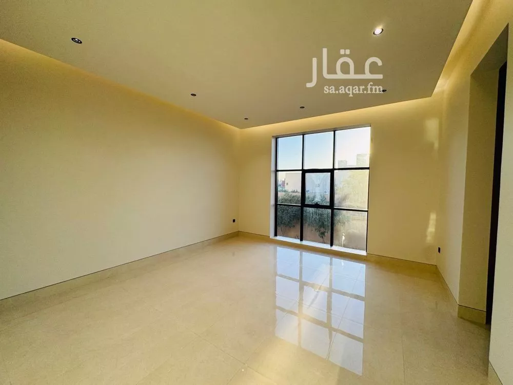 عمارة للبيع في شارع أبي القاسم الحراني, حي العارض, مدينة الرياض, منطقة الرياض 1 صورة