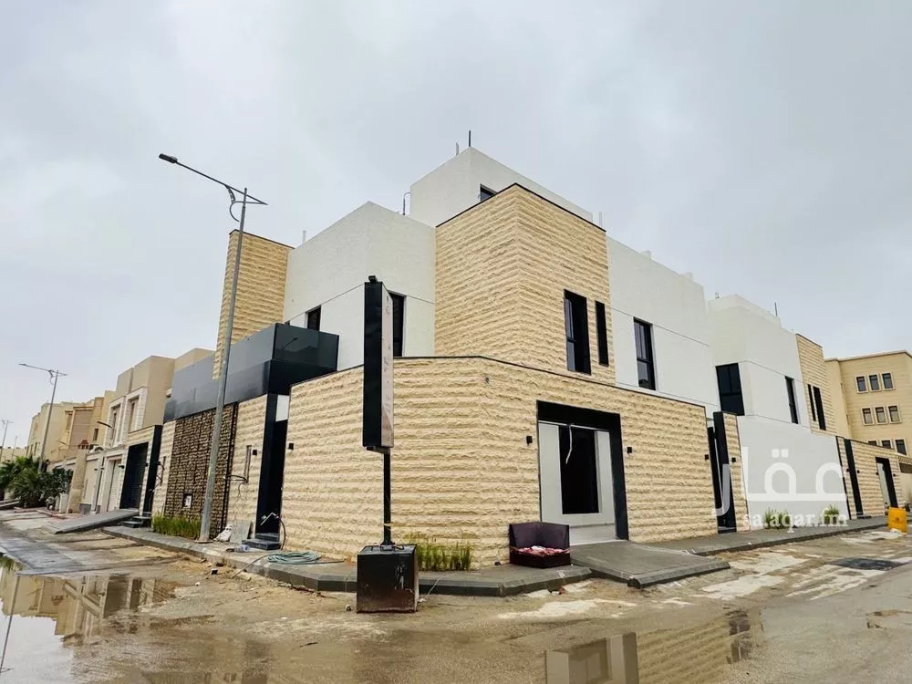 فيلا للبيع في شارع الرحله, حي العارض, مدينة الرياض, منطقة الرياض 1 صورة