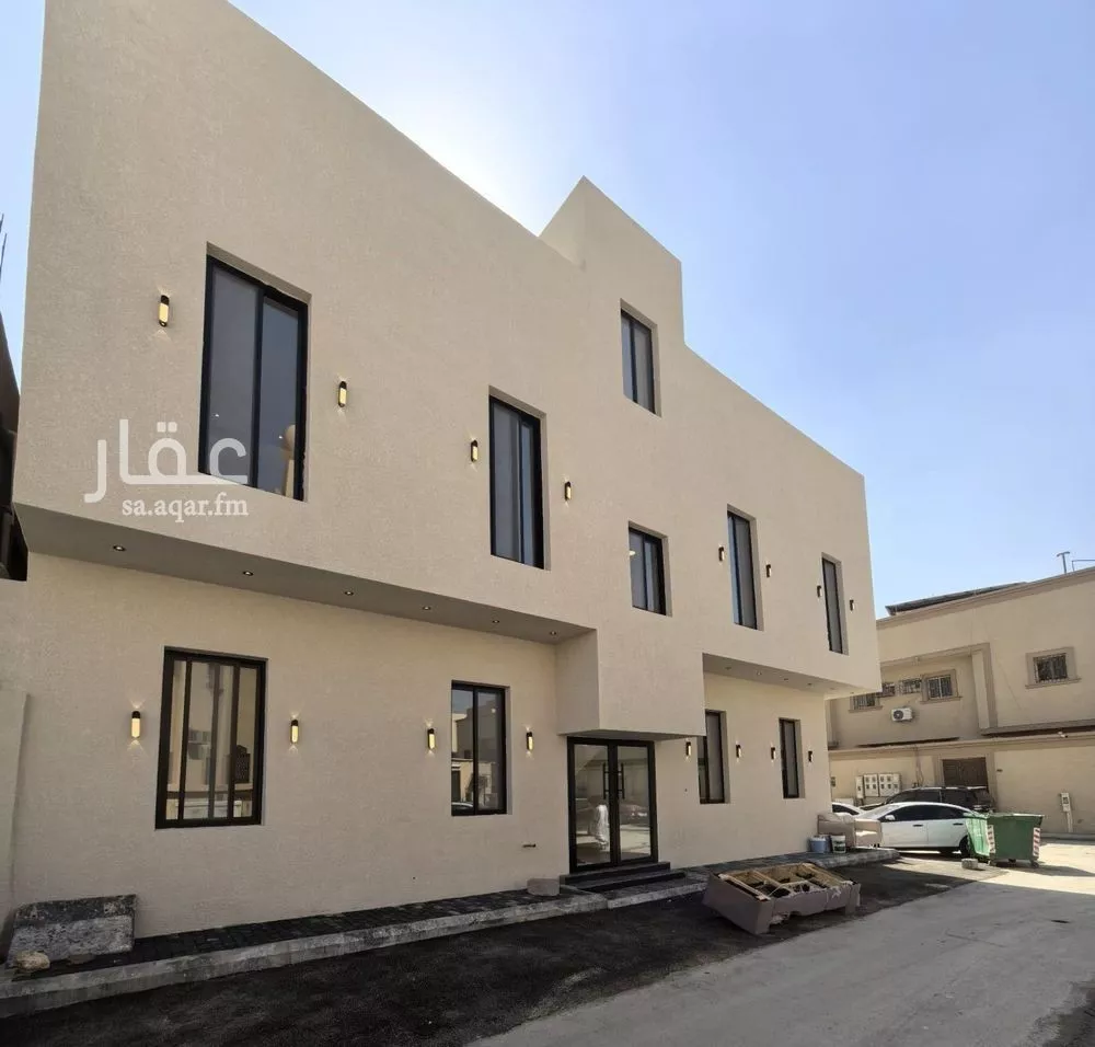 عمارة للبيع في شارع الرحبة, حي المعذر, مدينة الرياض, منطقة الرياض 1 صورة