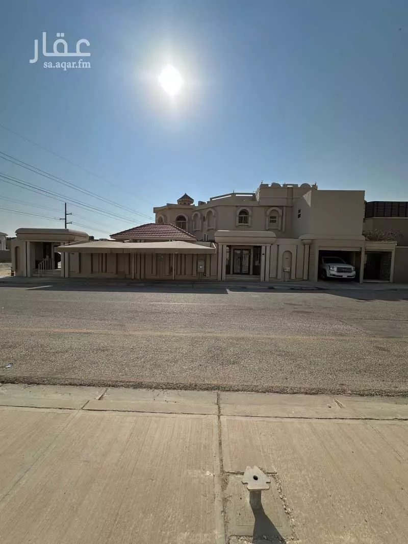 فيلا للبيع في شارع اسماء بنت النعمان, حي محاسن ارامكو الثاني, مدينة الاحساء, المنطقة الشرقية 1 صورة