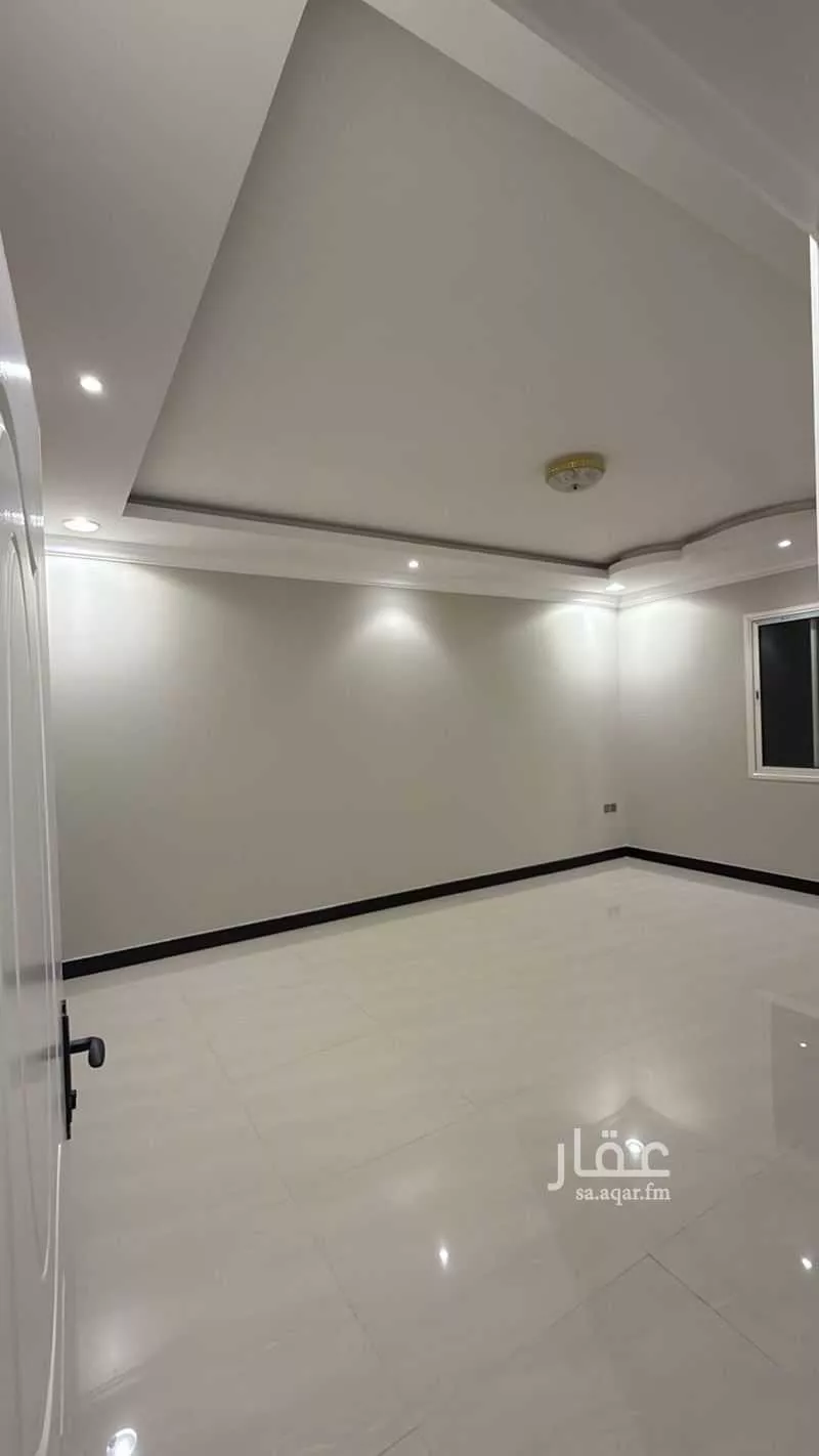 فيلا للبيع في حي التحلية, مدينة الخبر, المنطقة الشرقية 1 صورة