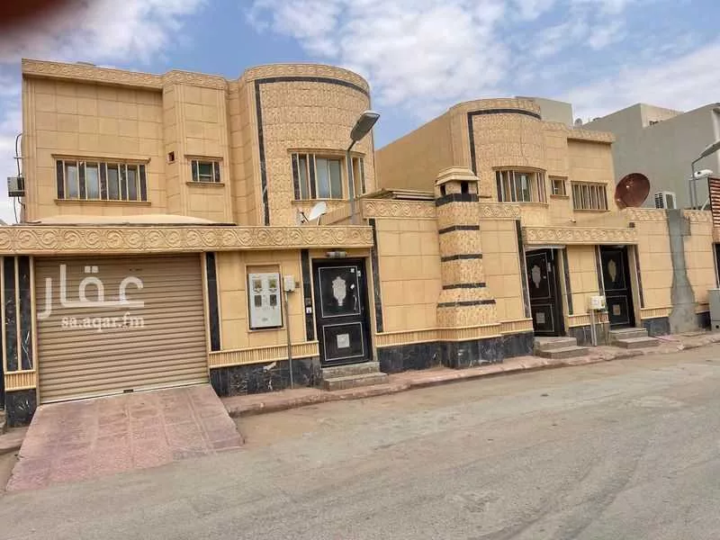 فيلا للبيع في شارع رقم 344, حي ظهرة لبن, مدينة الرياض, منطقة الرياض 1 صورة