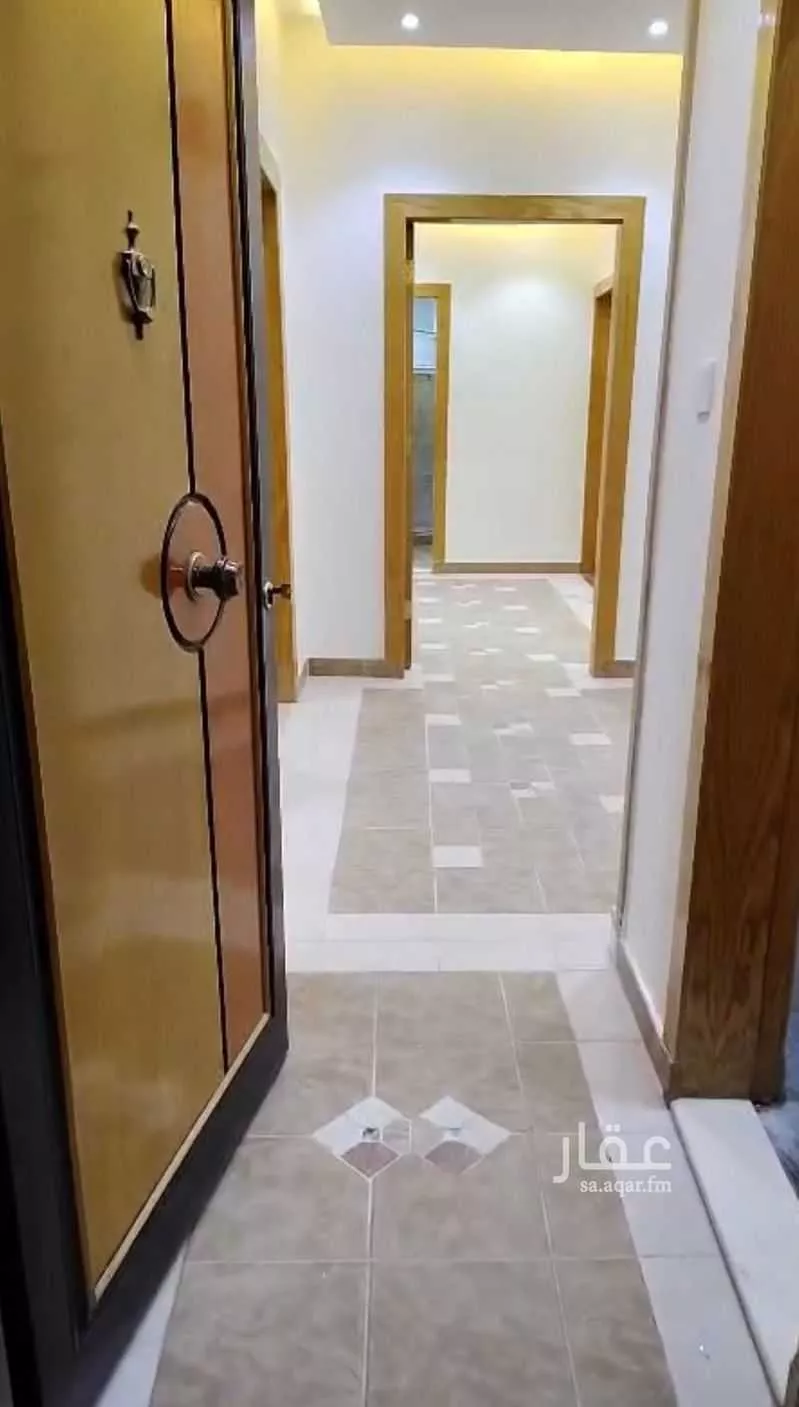 دور للإيجار في شارع ابن القفال, حي العليا, مدينة الرياض, منطقة الرياض 1 صورة