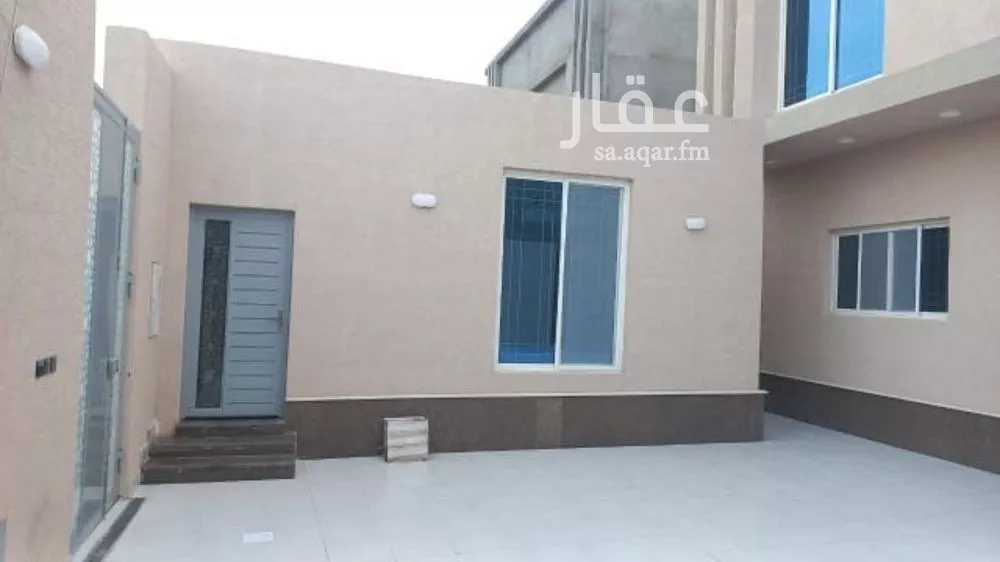 فيلا للبيع في شارع العتيق, حي اللؤلؤ, مدينة الخبر, المنطقة الشرقية 1 صورة