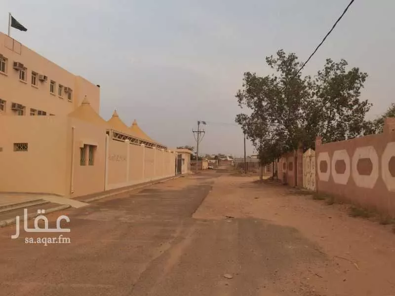 استراحة للبيع في شارع عكرمة بن أبي جهل ، ناوان ، القنفذة 1 صورة