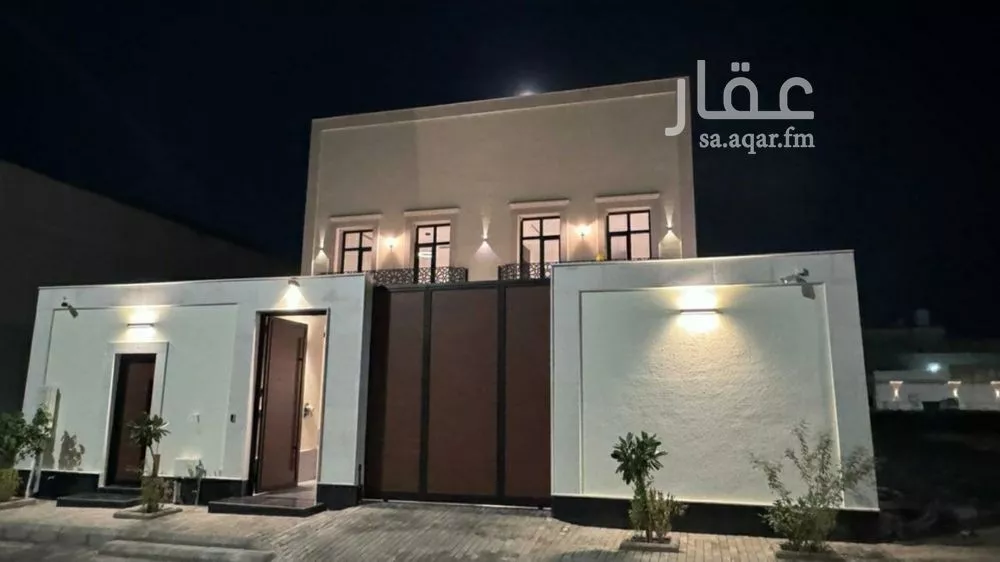 فيلا للبيع في شارع الارقم ابن عبدالله, حي الاناهي, مدينة المدينه المنوره, منطقة المدينة المنورة 1 صورة