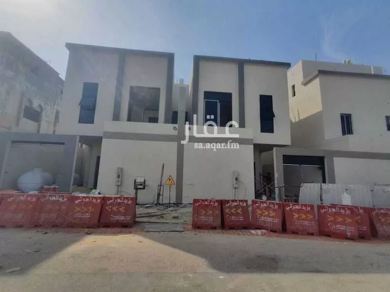 فيلا للبيع في شارع عازب بن الحارث, حي أحد, مدينة الدمام, المنطقة الشرقية 1 صورة