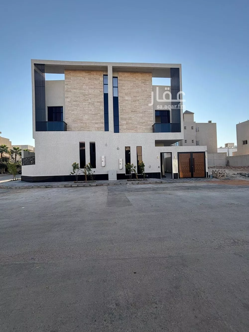 فيلا للبيع في شارع عمر بن عبدالقادر مفتي, حي المهدية, مدينة الرياض, منطقة الرياض 1 صورة