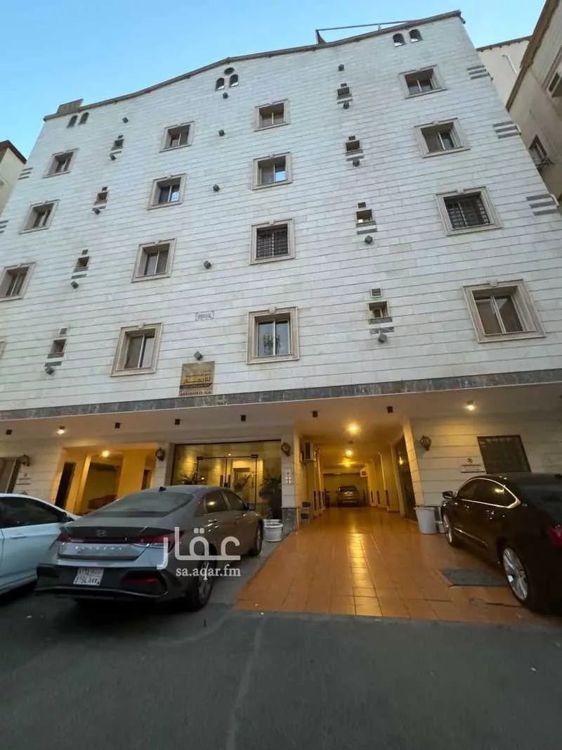 عمارة للبيع في شارع يحيى بن أبي بكر ، حي الريان ، جدة ، جدة 1 صورة