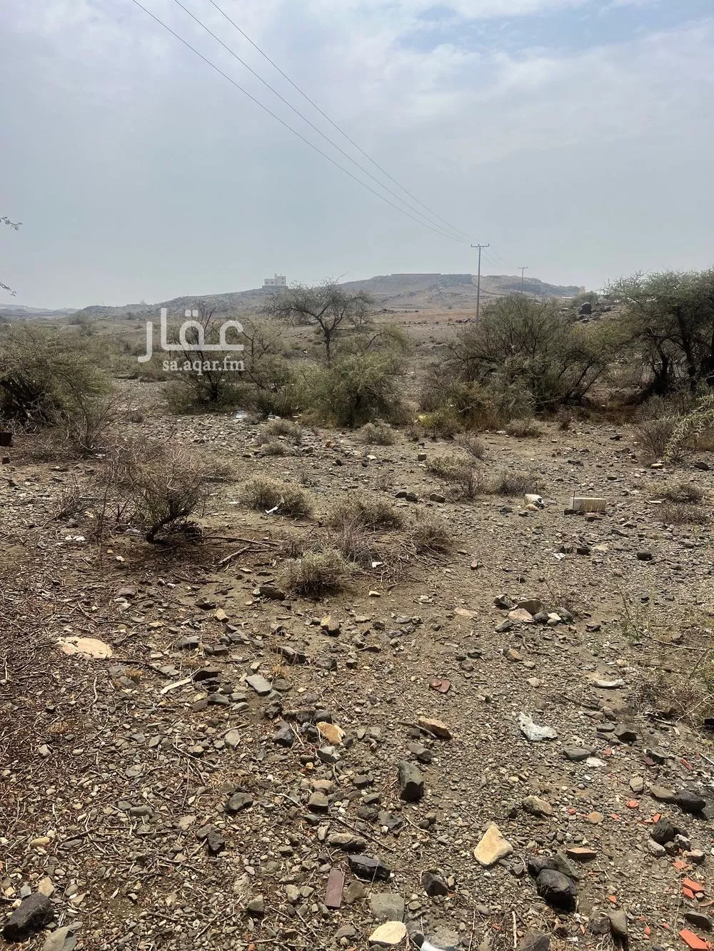 أرض للبيع في حي الموسم, مدينة ابها, منطقة عسير 1 صورة