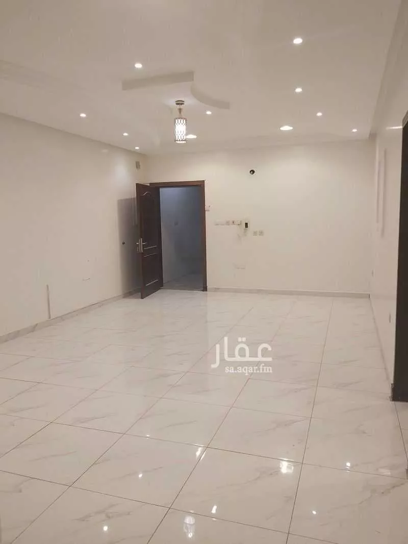 محل للإيجار في شارع السائب ابن الحارث, حي طيبة, مدينة الدمام, المنطقة الشرقية 1 صورة