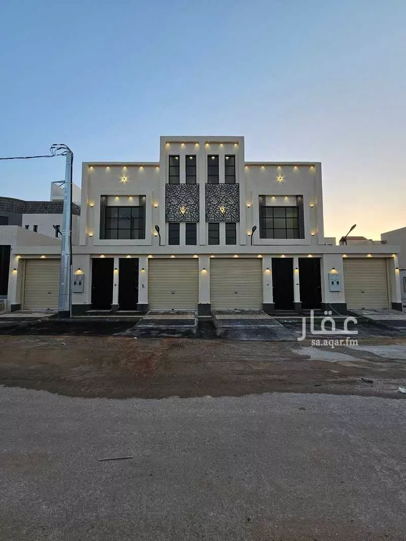 دور للبيع في شارع 1077880, حي الريف, مدينة المزاحميه, منطقة الرياض 1 صورة