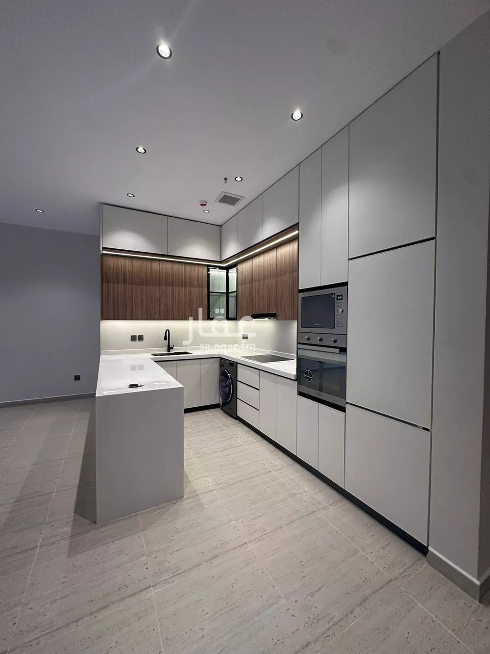 شقة للبيع في شارع محمد بن ناصر المبارك, حي عرقة, مدينة الرياض, منطقة الرياض 1 صورة